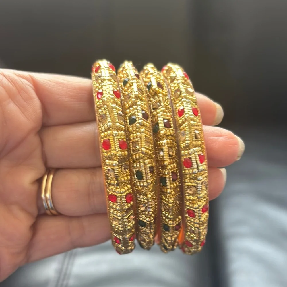 Elegant Gold and Red Bangle Set - Picture 2 of 3